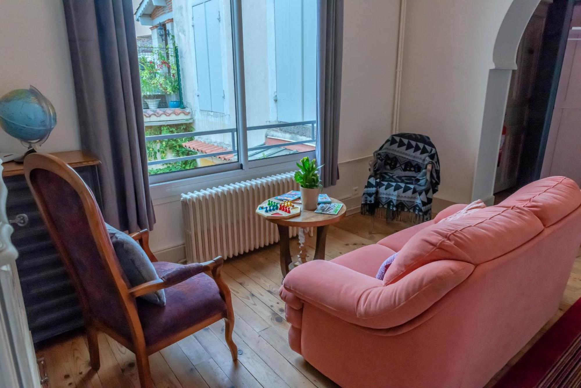 La Maison Duffour Chambres D'Hotes Avec Petit Dejeuner Tonneins Eksteriør billede