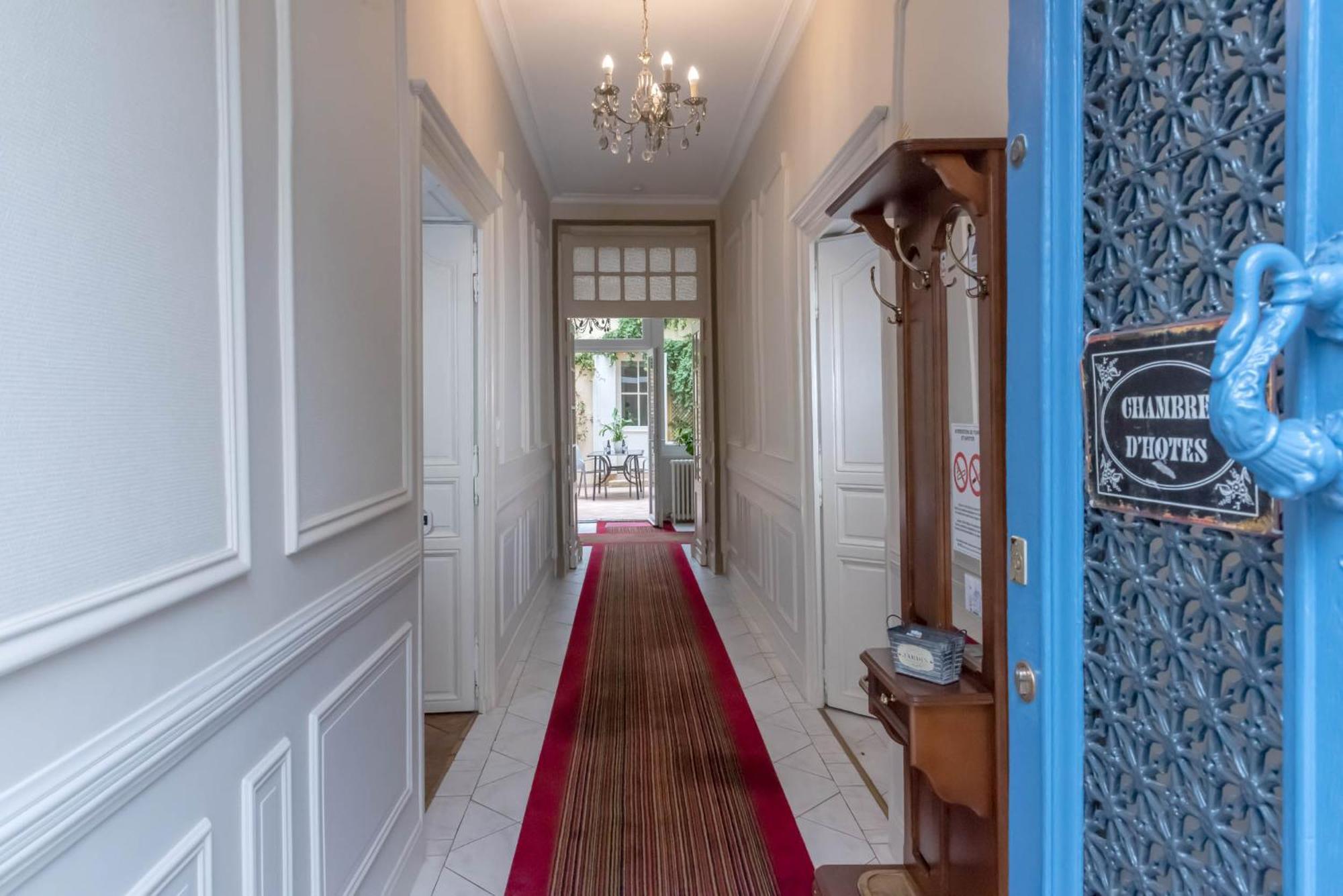 La Maison Duffour Chambres D'Hotes Avec Petit Dejeuner Tonneins Eksteriør billede
