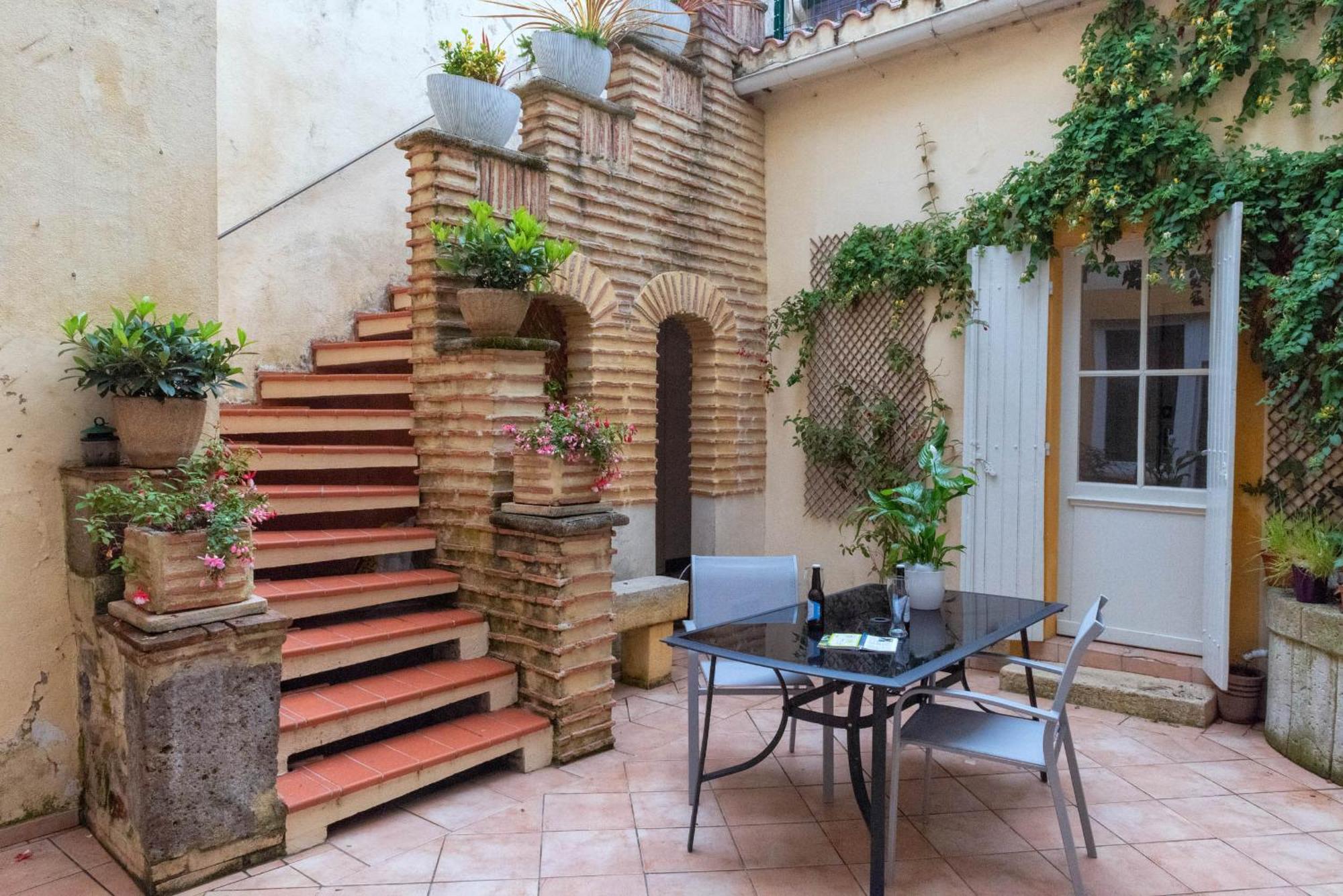 La Maison Duffour Chambres D'Hotes Avec Petit Dejeuner Tonneins Eksteriør billede
