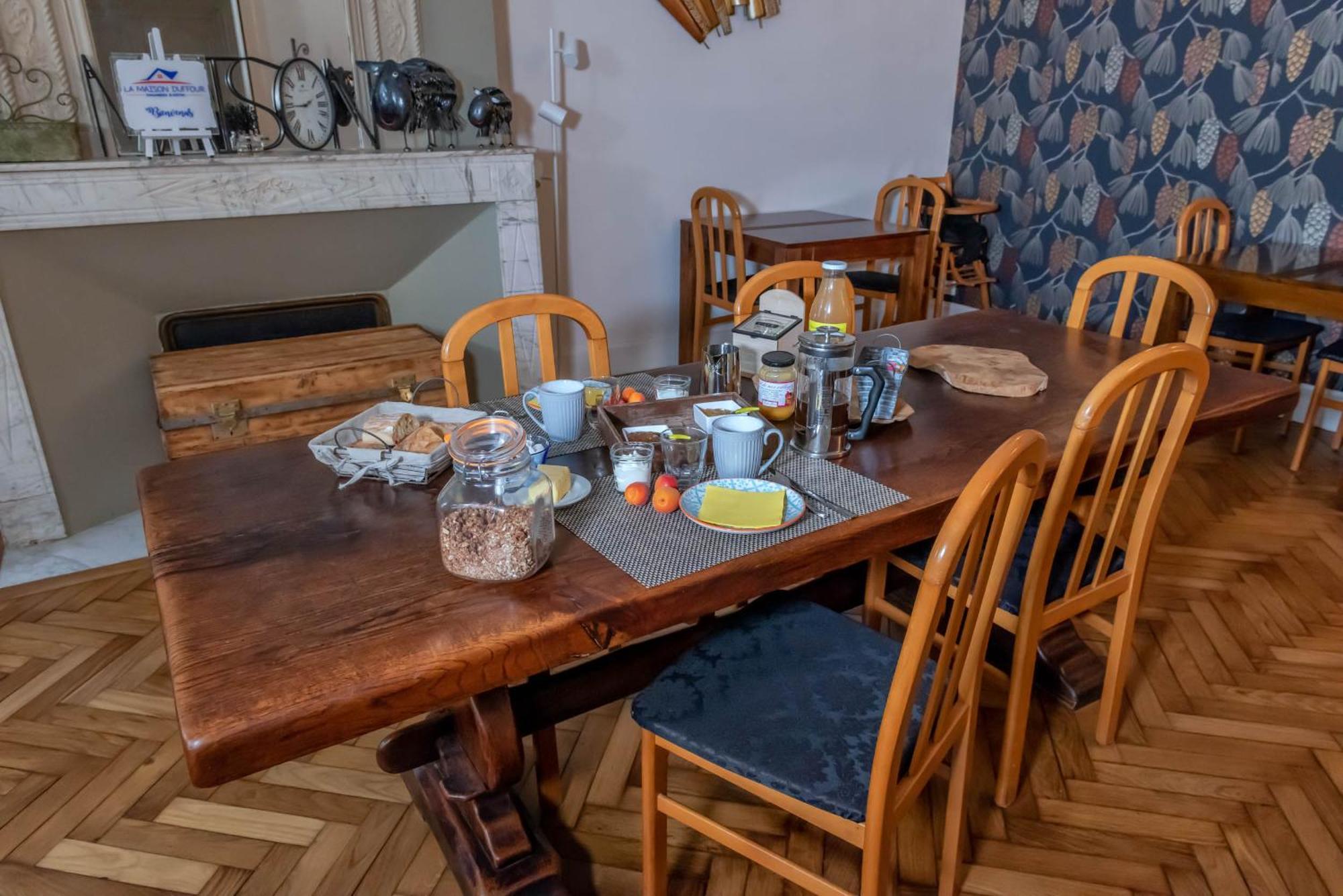 La Maison Duffour Chambres D'Hotes Avec Petit Dejeuner Tonneins Eksteriør billede