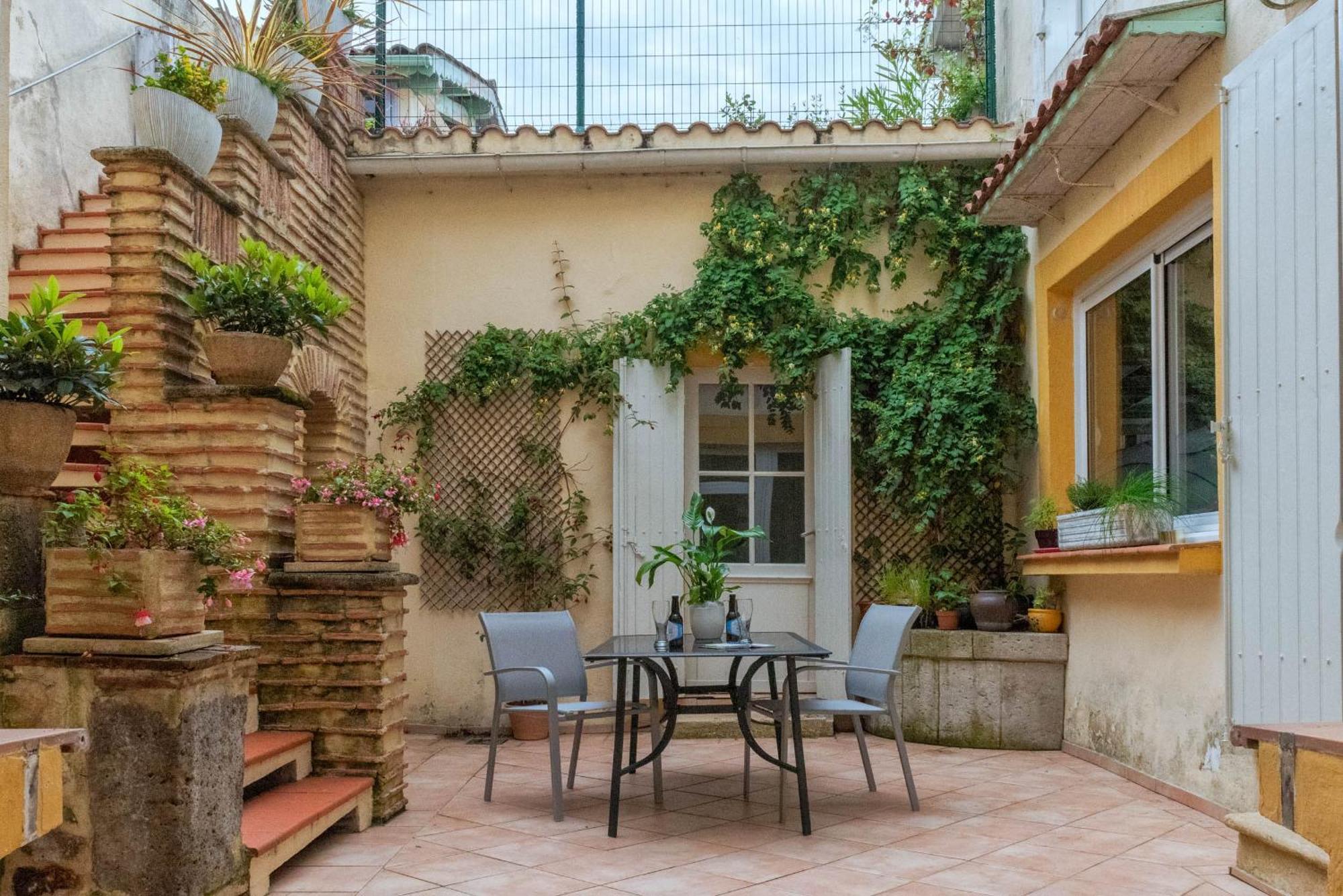 La Maison Duffour Chambres D'Hotes Avec Petit Dejeuner Tonneins Eksteriør billede