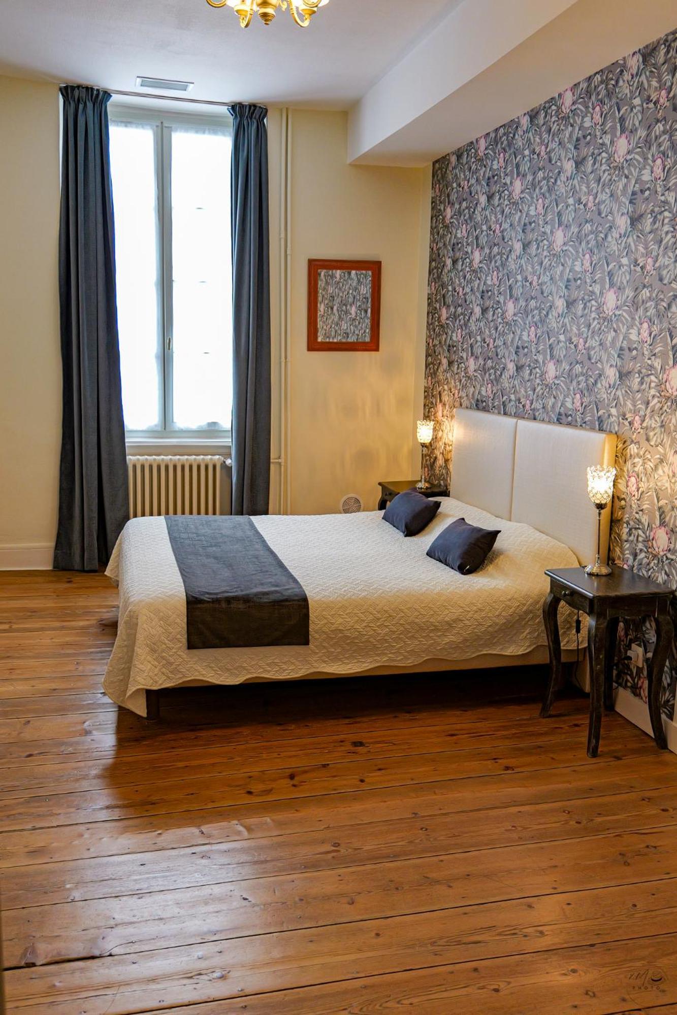 La Maison Duffour Chambres D'Hotes Avec Petit Dejeuner Tonneins Eksteriør billede