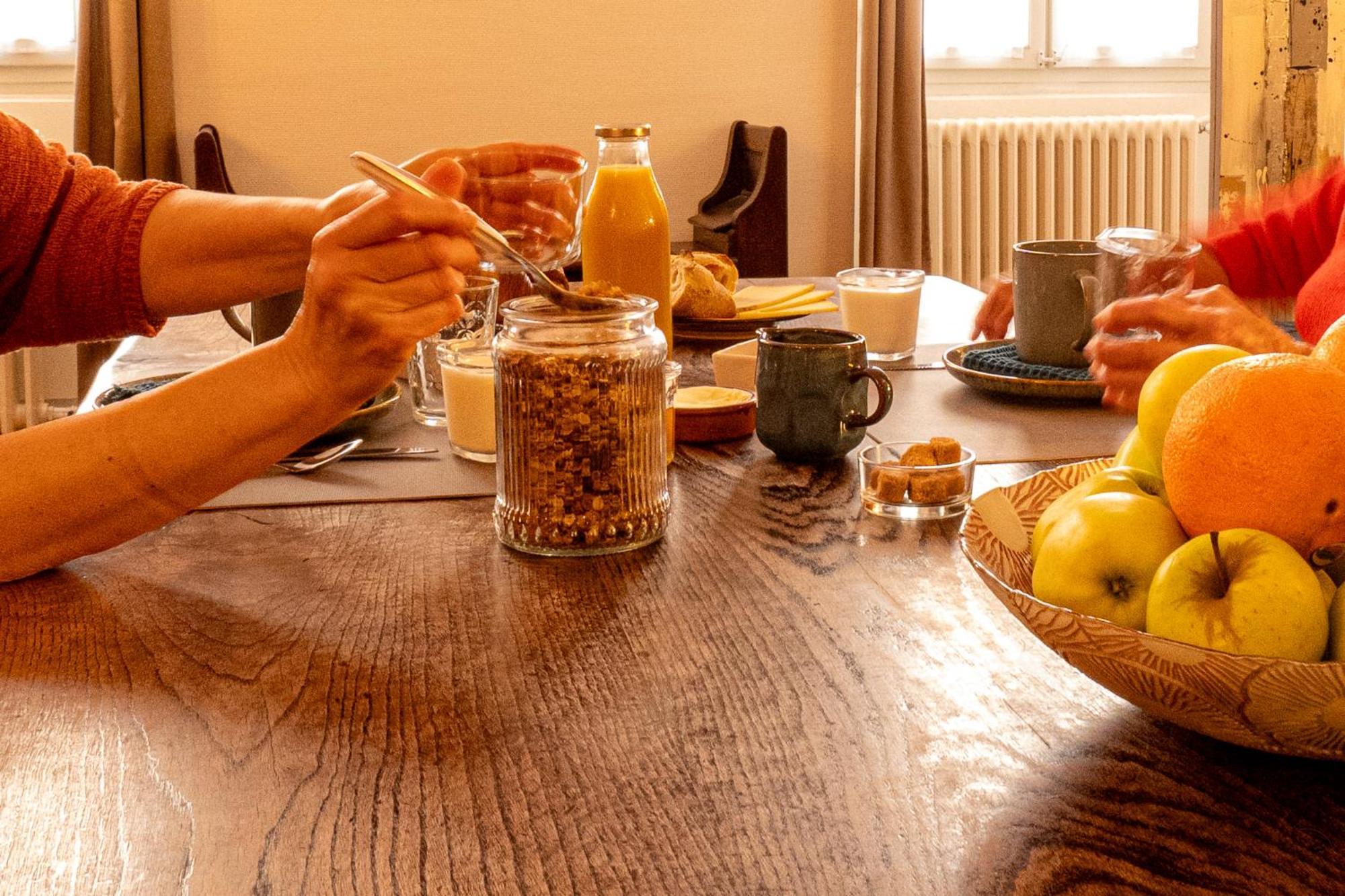 La Maison Duffour Chambres D'Hotes Avec Petit Dejeuner Tonneins Eksteriør billede