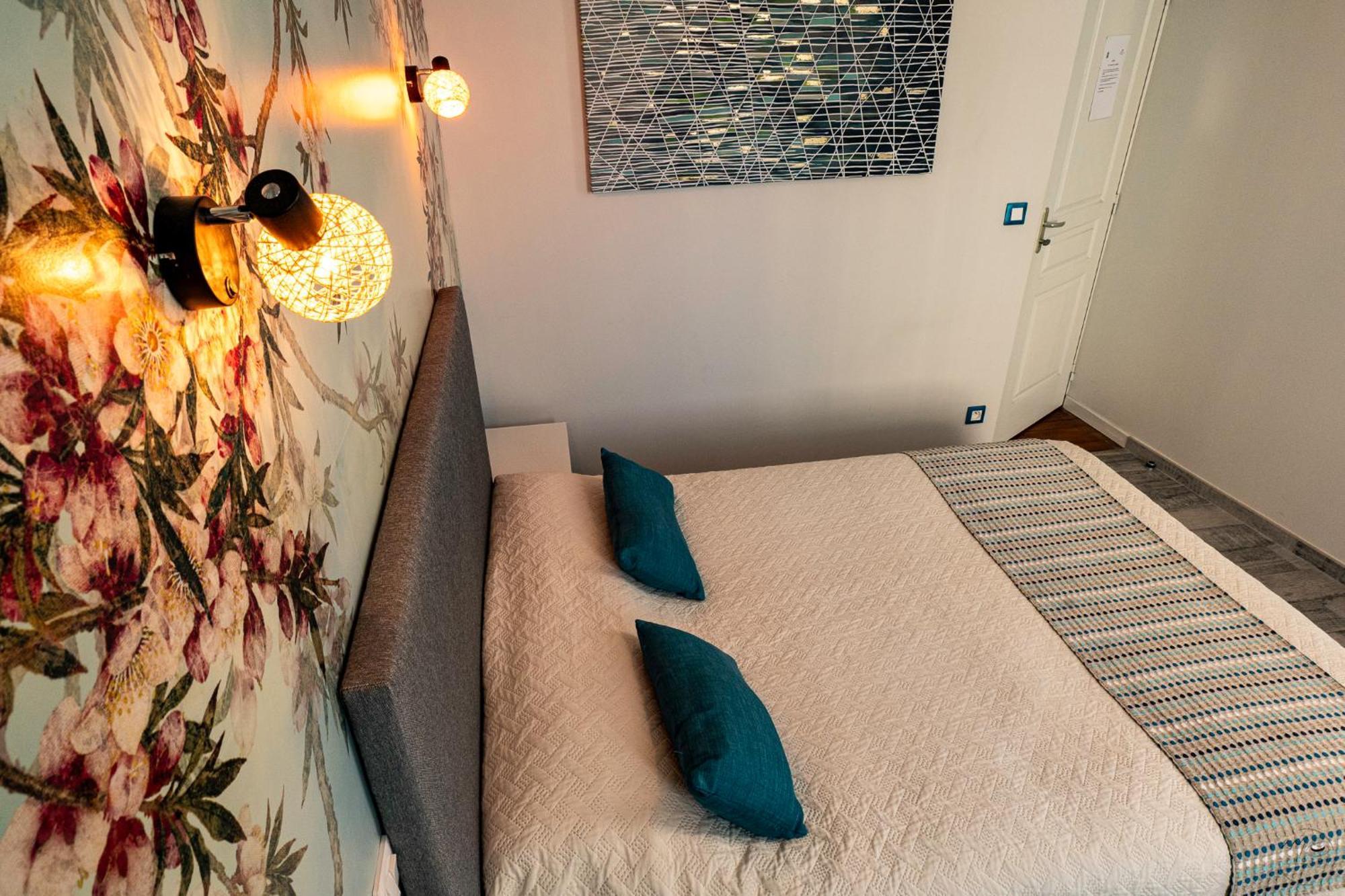 La Maison Duffour Chambres D'Hotes Avec Petit Dejeuner Tonneins Eksteriør billede